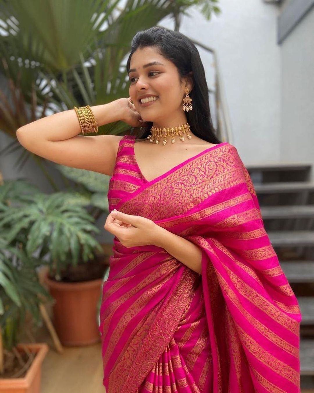 Unequalled Pink Soft Silk Saree With Groovy Blouse Piece