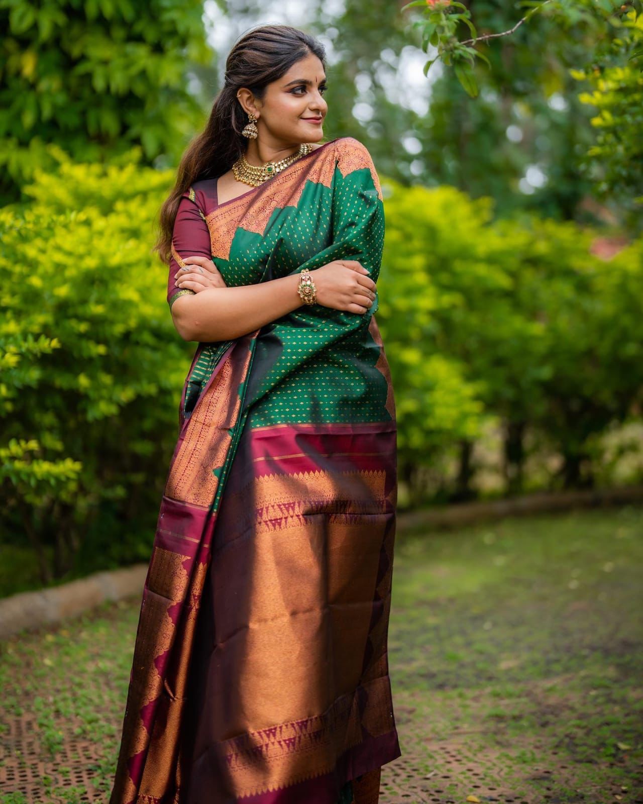 Susurrous Green Soft Silk Saree With Innovative Blouse Piece