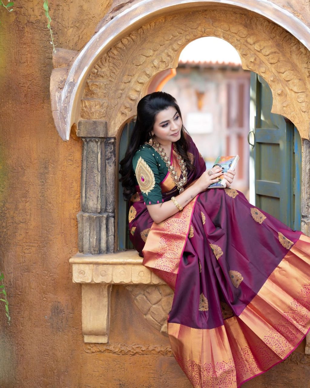 Dissemble Wine Soft Banarasi Silk Saree With Adorable Blouse Piece