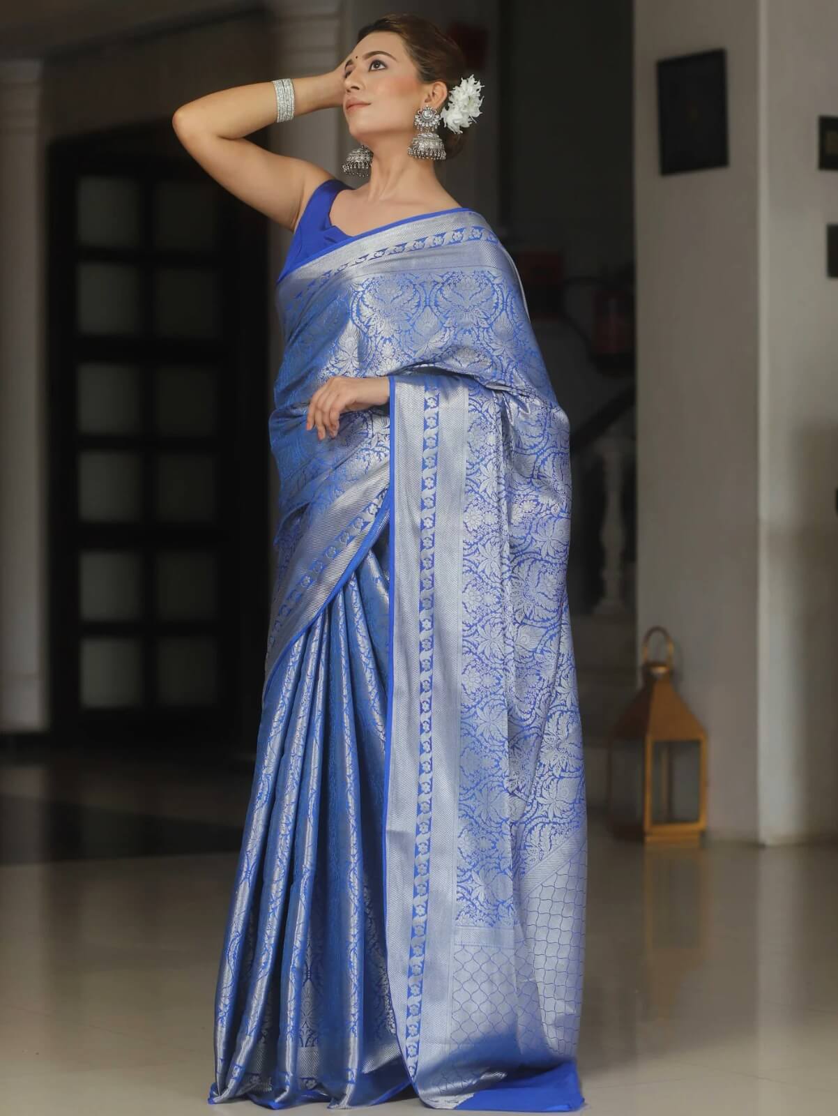 Majestic Royal Blue Soft Silk Saree With Supernal Blouse Piece