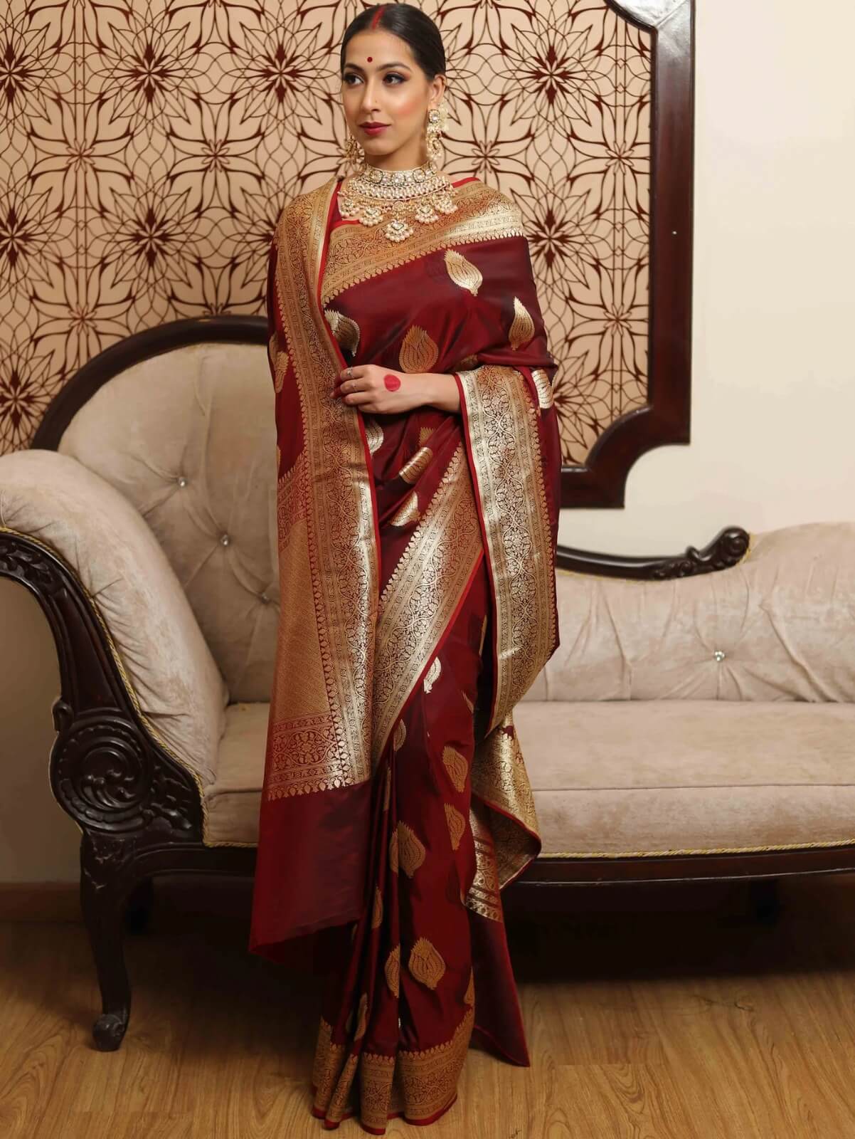 Ornate Wine Soft Silk Saree With Winsome Blouse Piece