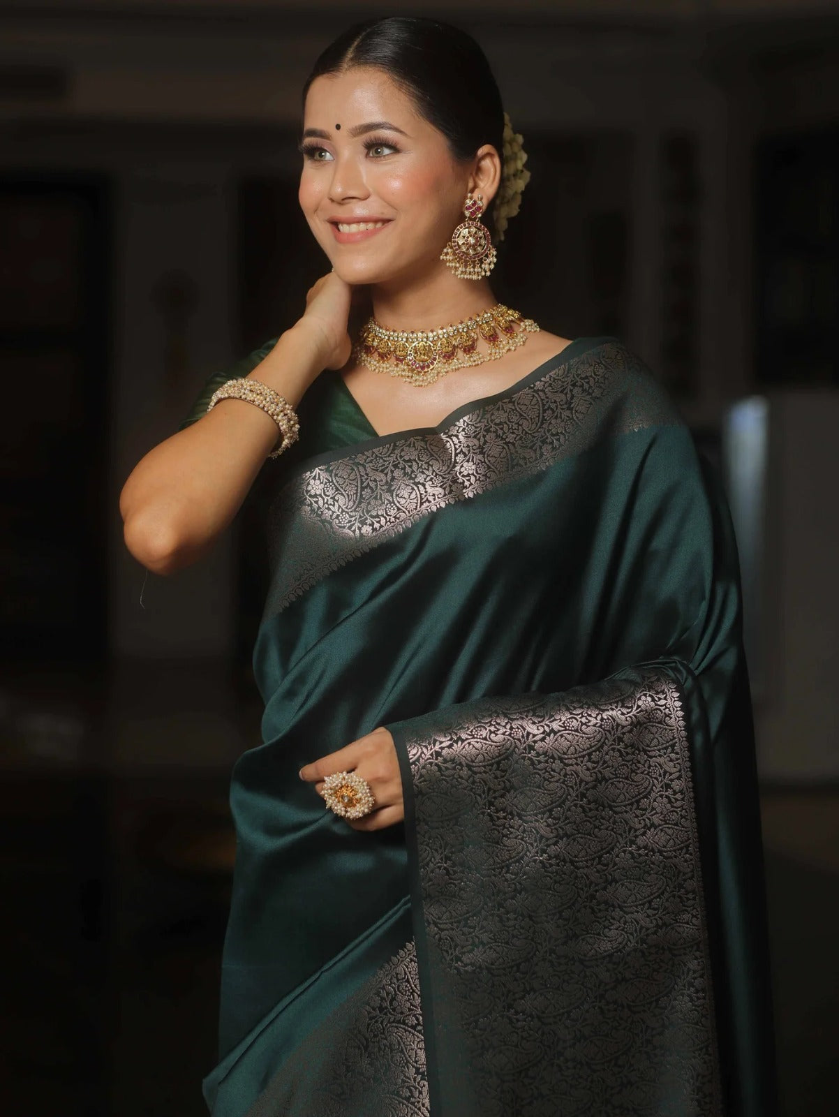Rhapsodic Dark Green Soft Silk Saree With Lustrous Blouse Piece