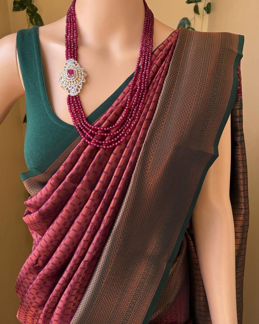 Luxuriant Maroon Soft Silk Saree With Mellifluous Blouse Piece