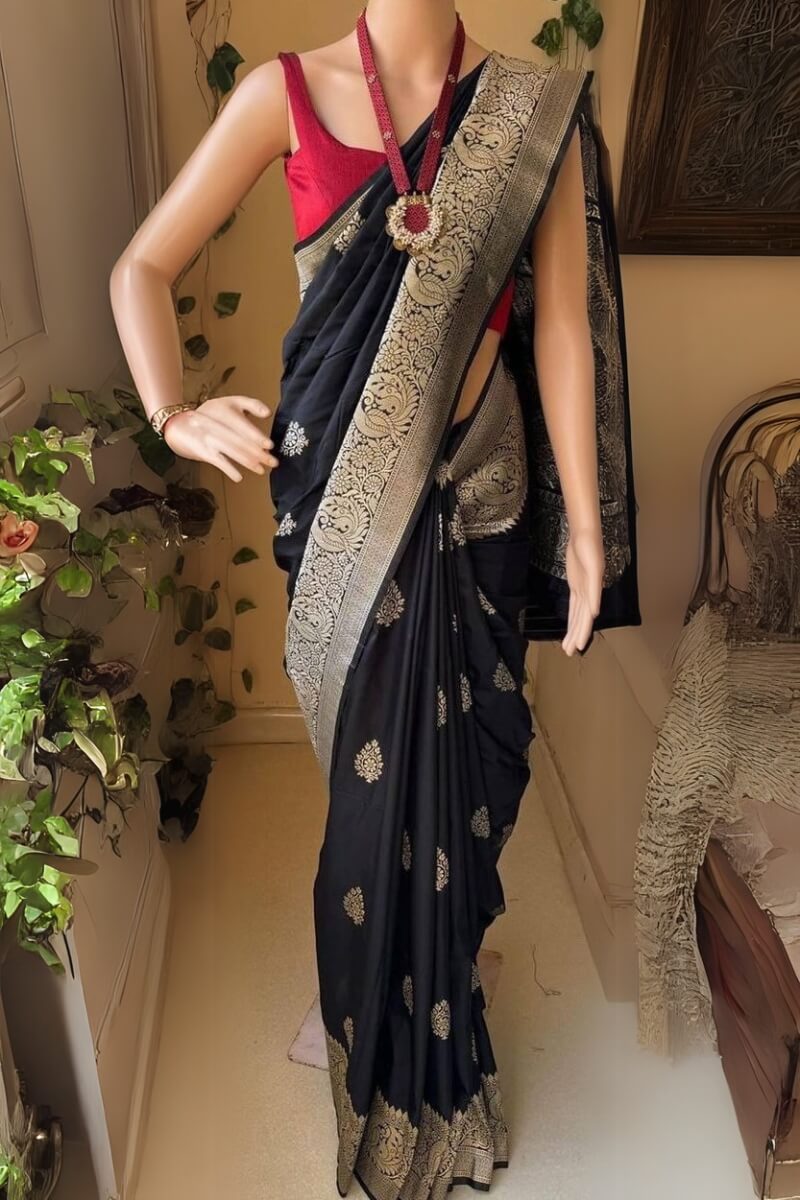 Rhapsody Black Soft Silk Saree With Ineffable Blouse Piece