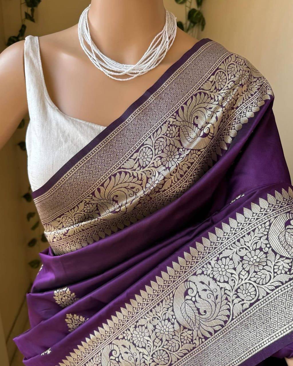 Resplendent Purple Soft Silk Saree With Enthralling Blouse Piece
