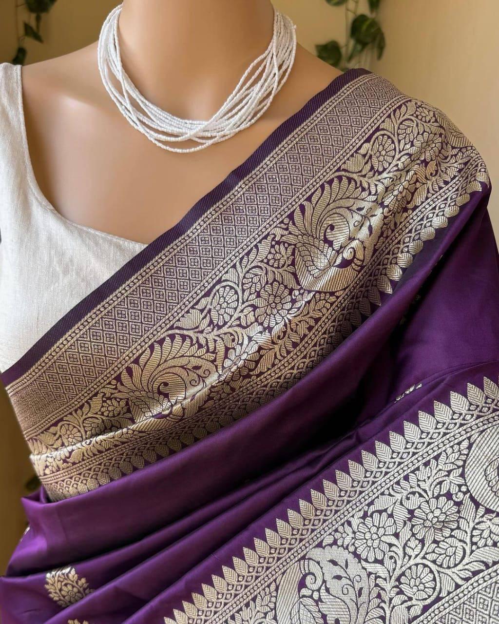 Resplendent Purple Soft Silk Saree With Enthralling Blouse Piece