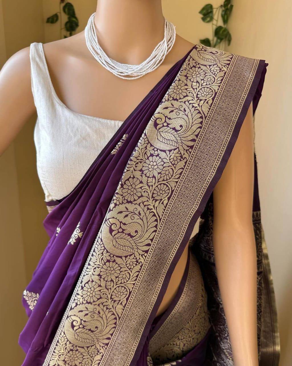 Resplendent Purple Soft Silk Saree With Enthralling Blouse Piece