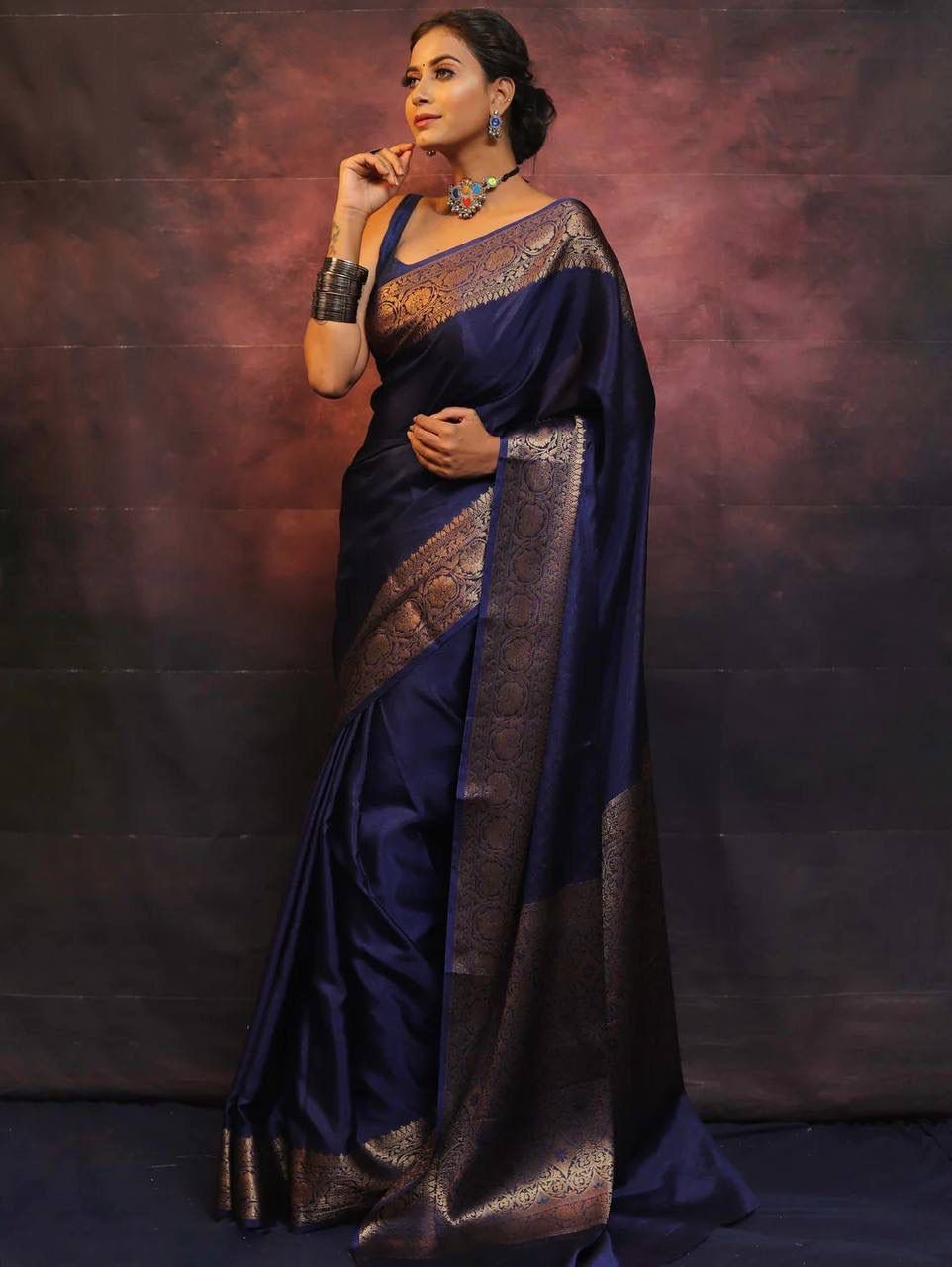 Staggering Navy Blue Soft Silk Saree With Epiphany Blouse Piece