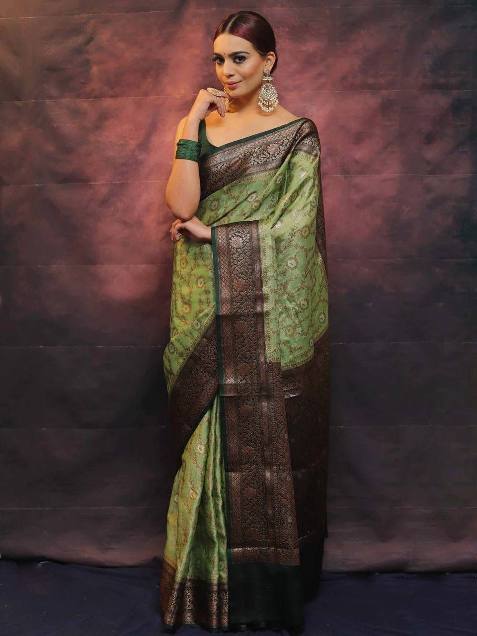 Lagniappe Pista Soft Silk Saree With Improbable Blouse Piece