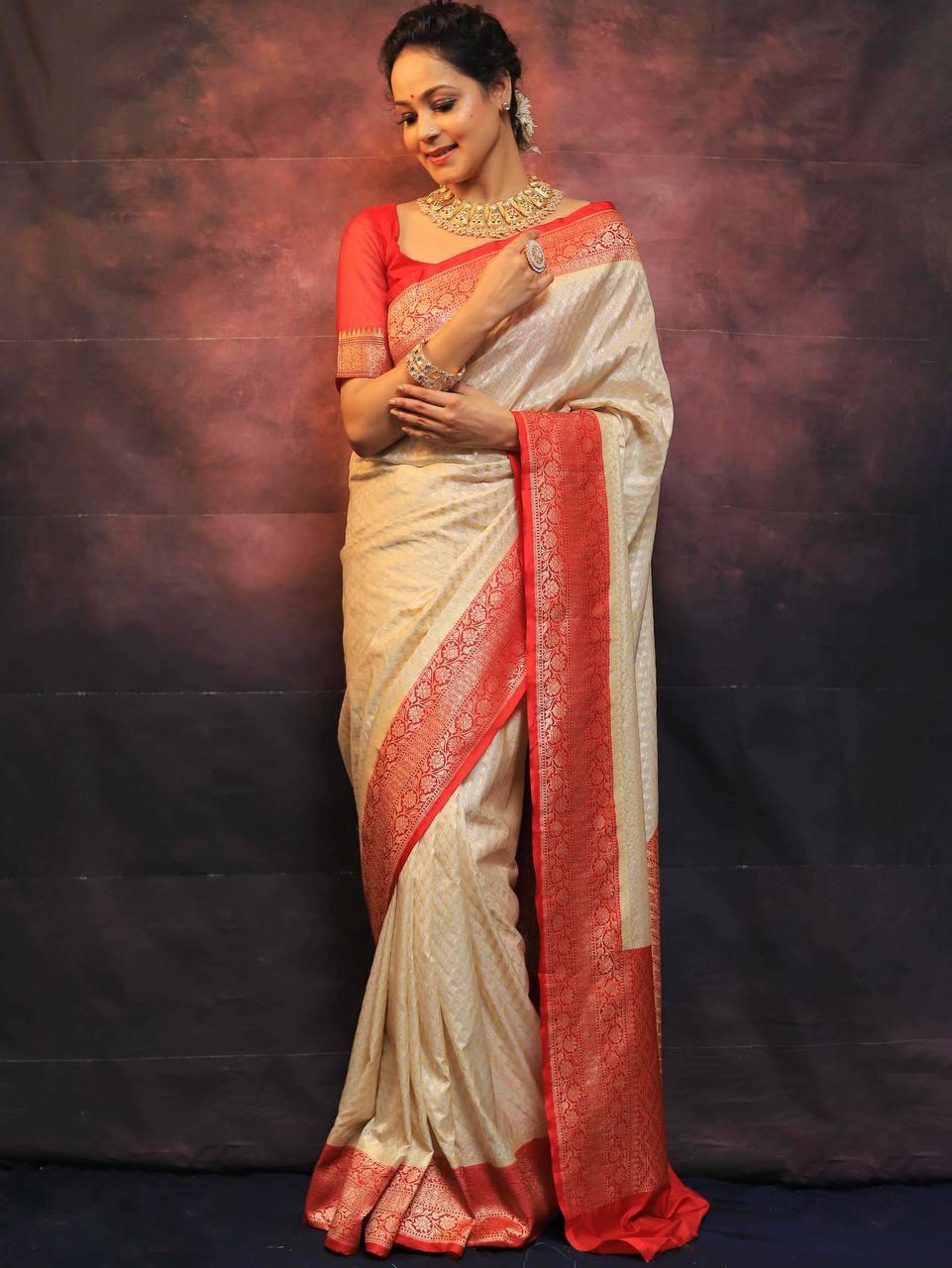 Attractive Beige Soft Silk Saree With Refreshing Blouse Piece