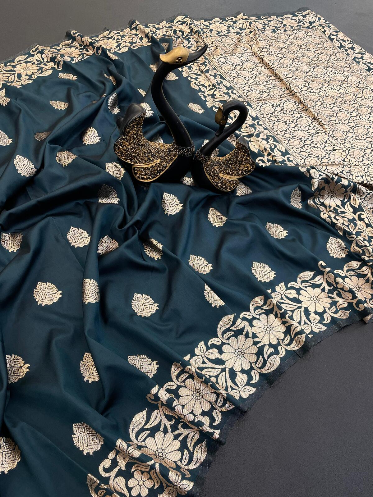 Effulgent Teal Blue Soft Banarasi Silk Saree With Seraphic Blouse Piece