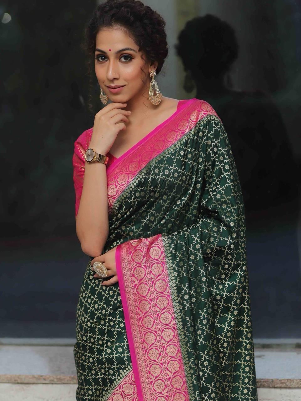 Cynosure Dark Green Soft Silk Saree With Dulcet Blouse Piece