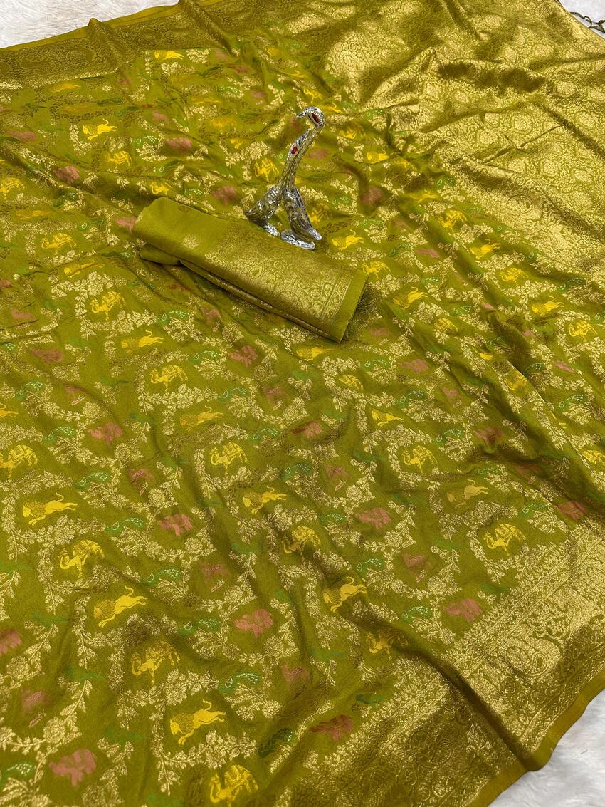 Ailurophile Green Soft Banarasi Silk Saree With Twirling Blouse Piece
