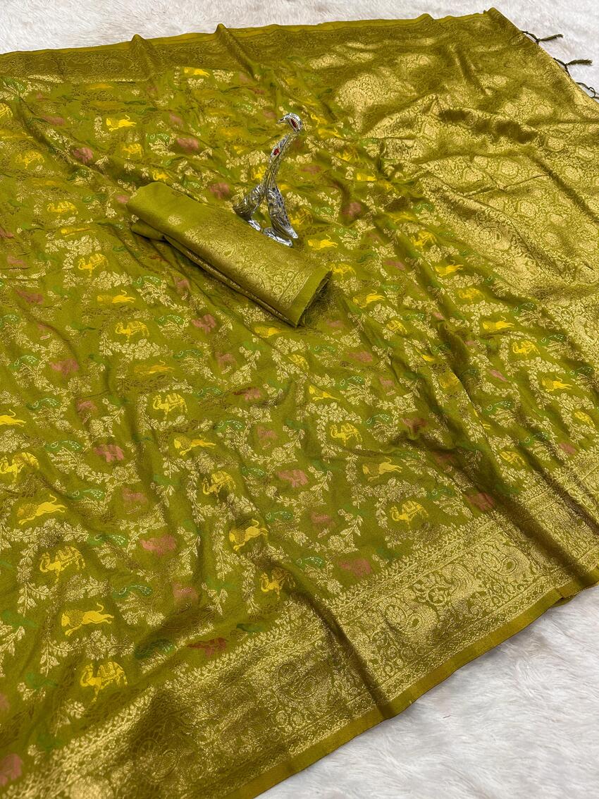Ailurophile Green Soft Banarasi Silk Saree With Twirling Blouse Piece