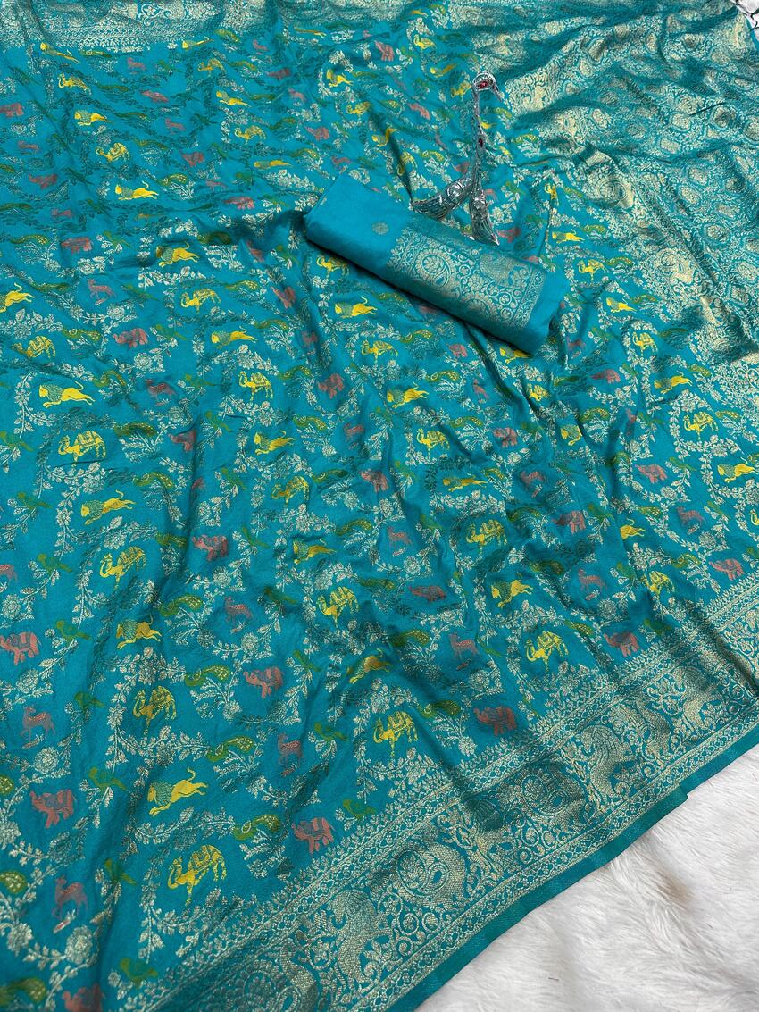 Sophisticated Sea Green Soft Banarasi Silk Saree With Admirable Blouse Piece