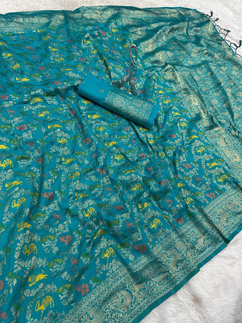 Sophisticated Sea Green Soft Banarasi Silk Saree With Admirable Blouse Piece
