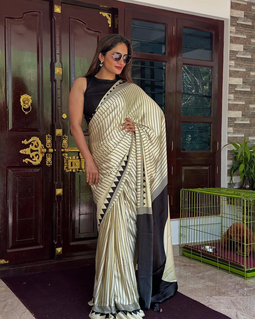 Cynosure Beige Digital Printed Crape Silk Saree With Adorning Blouse Piece
