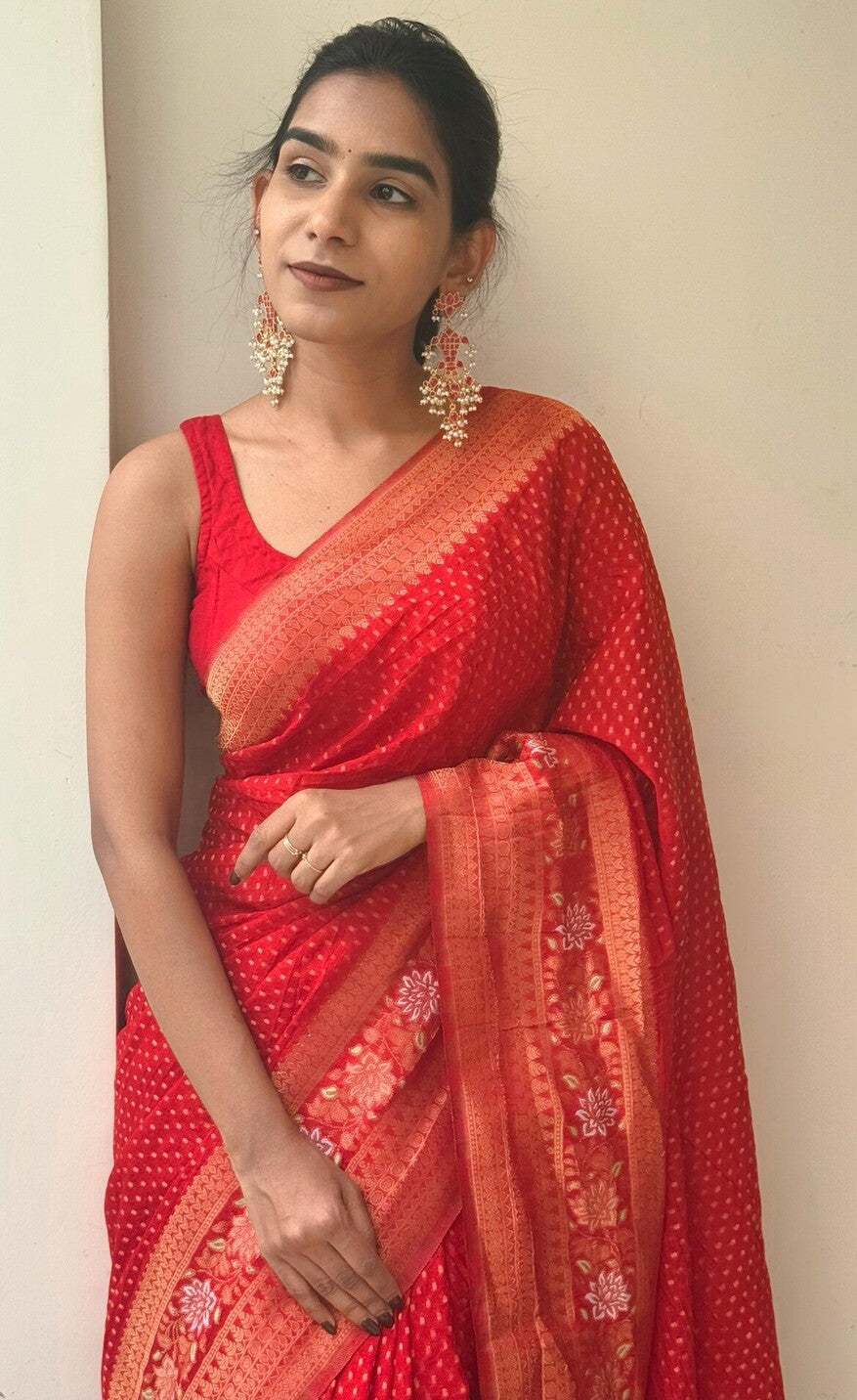 Bucolic Red Soft Banarasi Silk Saree With Capricious Blouse Piece