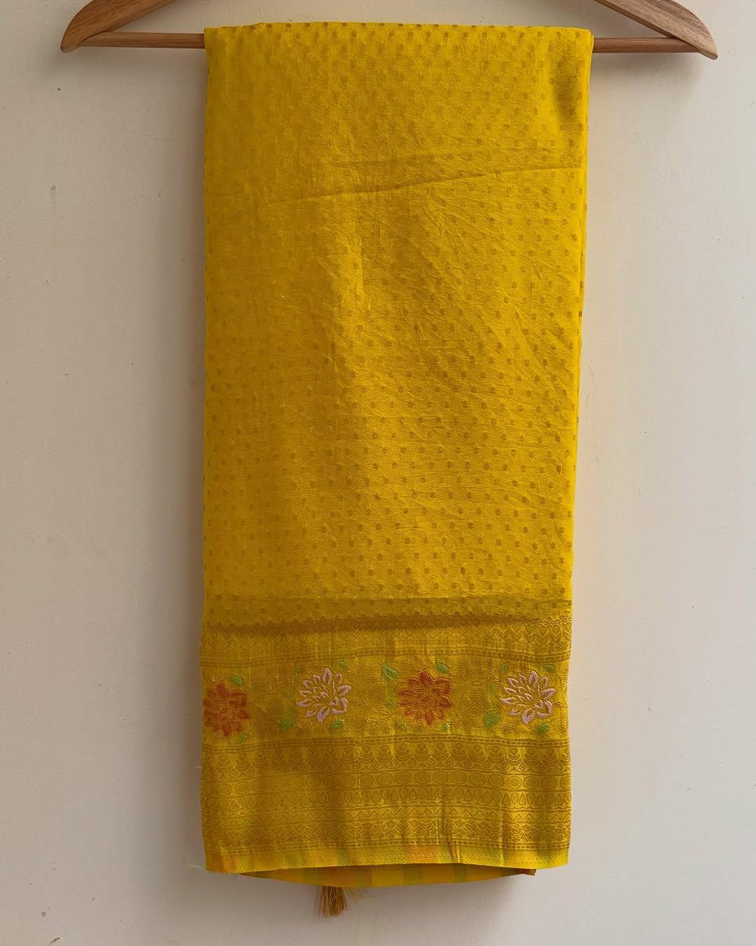 Gleaming Yellow Soft Banarasi Silk Saree With Charming Blouse Piece