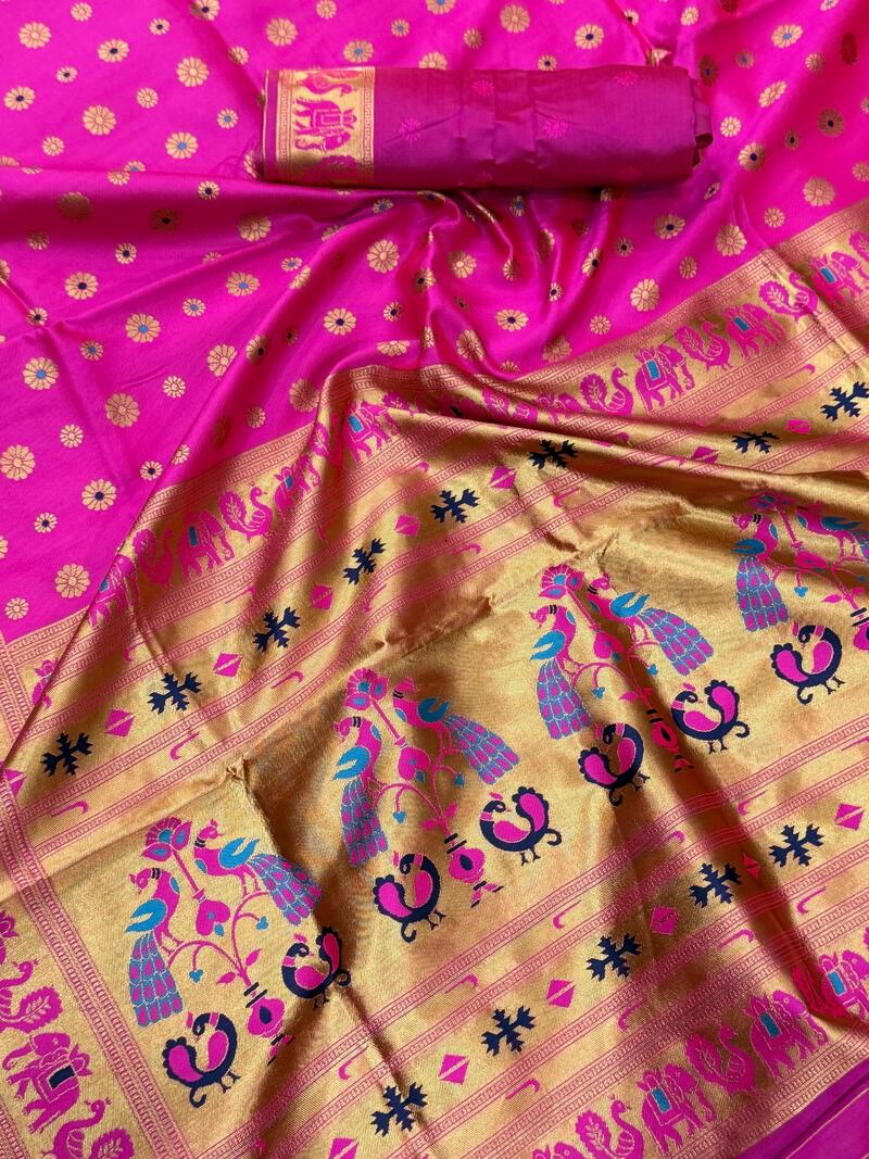 Trendy Dark Pink Paithani Silk Saree With Stunner Blouse Piece