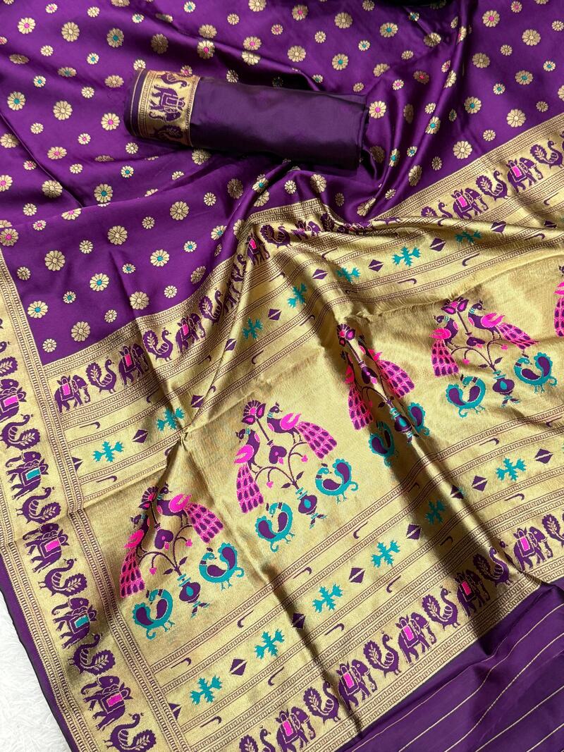 Luminous Purple Paithani Silk Saree With Woebegone Blouse Piece