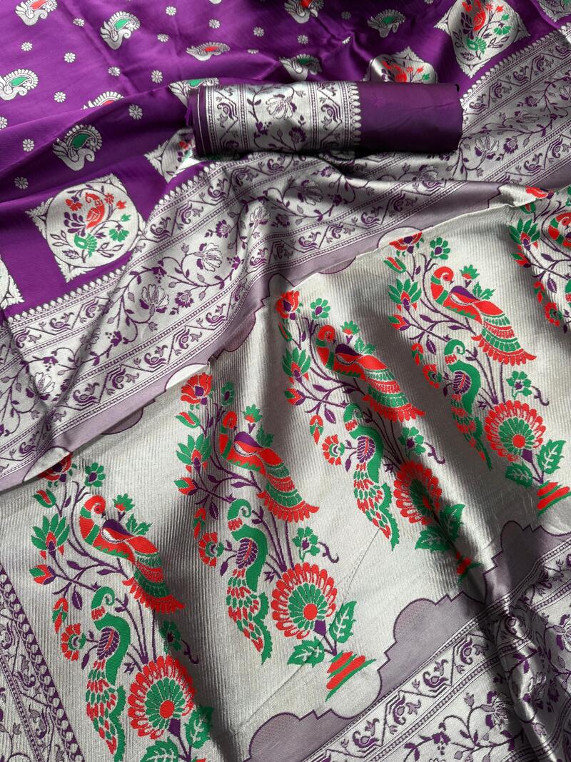 Adorning Purple Paithani Silk Saree With Glorious Blouse Piece