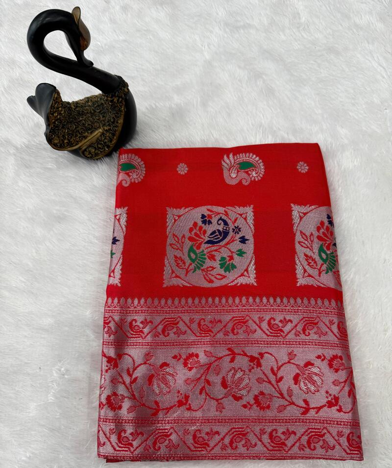 Prodigal Red Paithani Silk Saree With Beautiful Blouse Piece