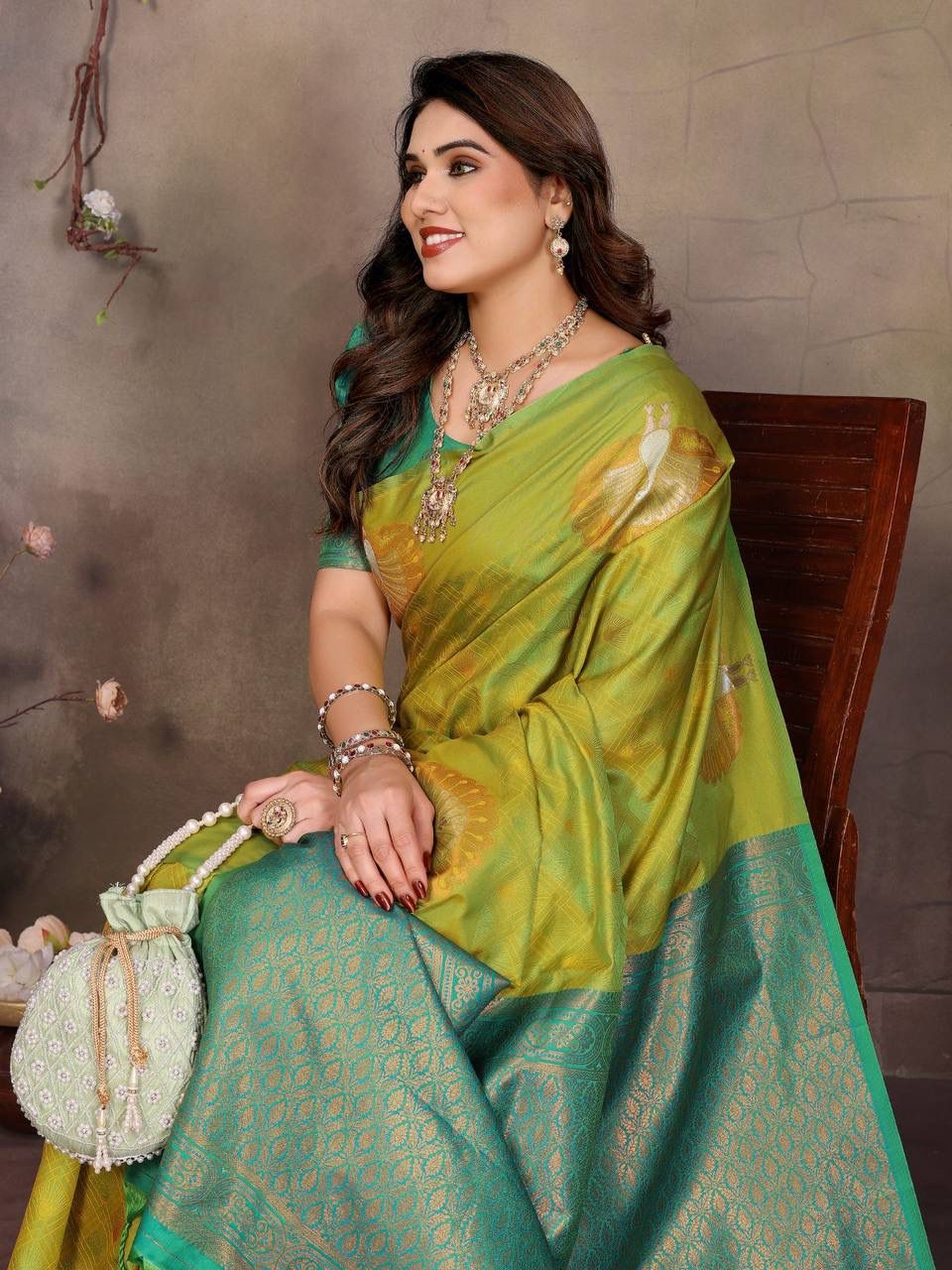 Blooming Green Soft Banarasi Silk Saree With Beleaguer Blouse Piece