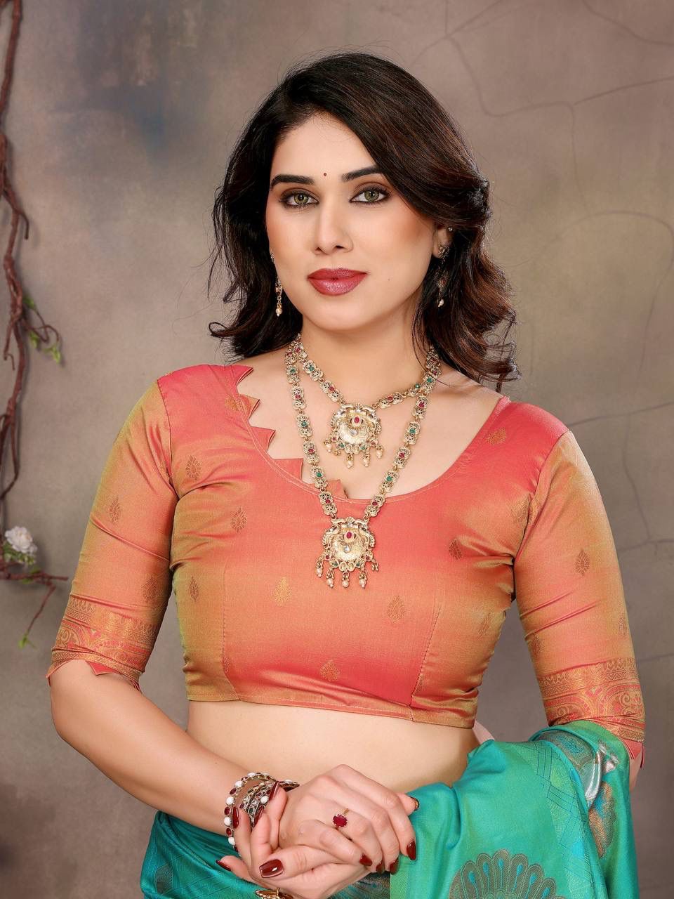 Seraphic Sea Green Soft Banarasi Silk Saree With Transcendent Blouse Piece