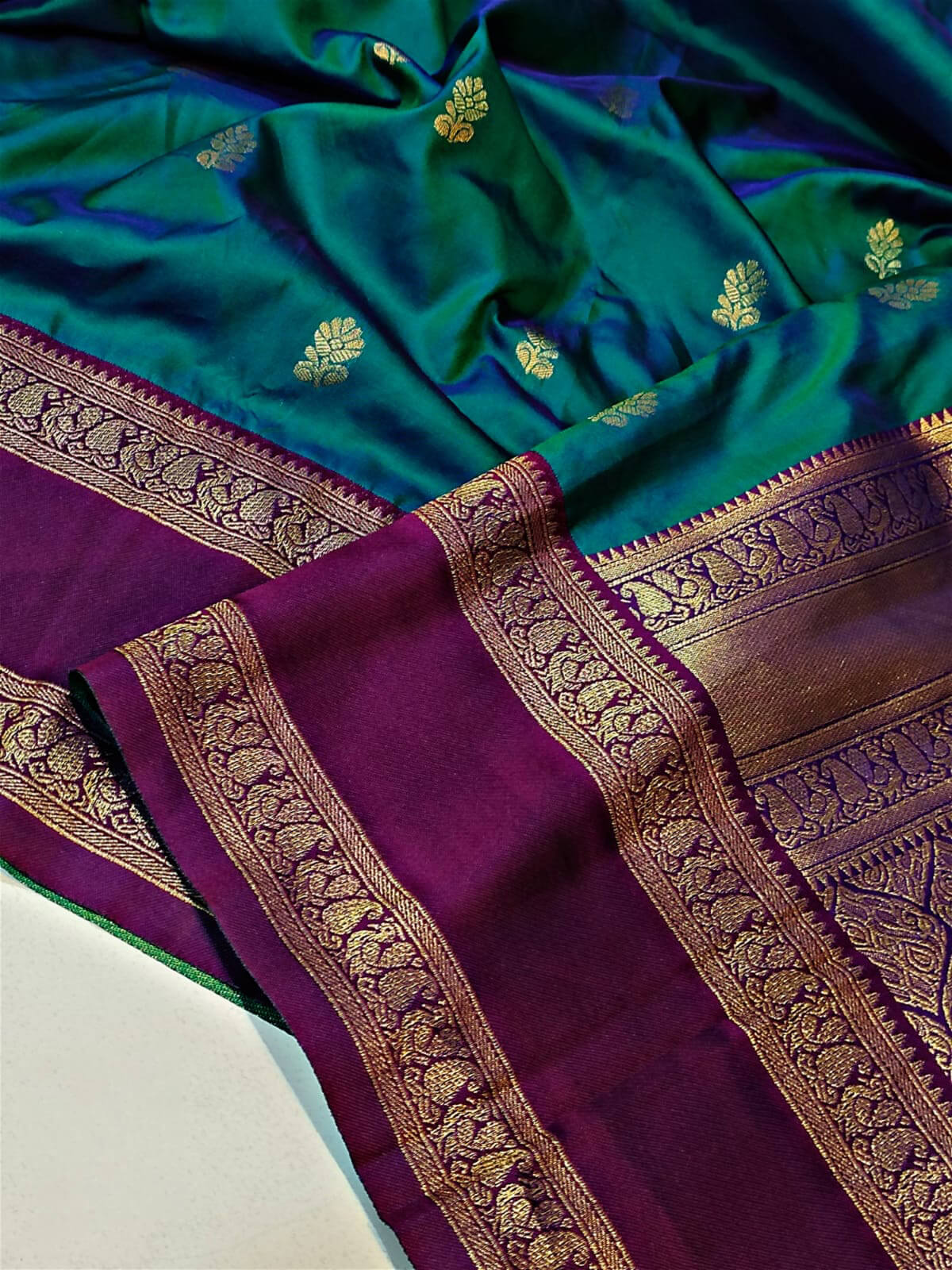Symmetrical Rama Soft Banarasi Silk Saree With Captivating Blouse Piece