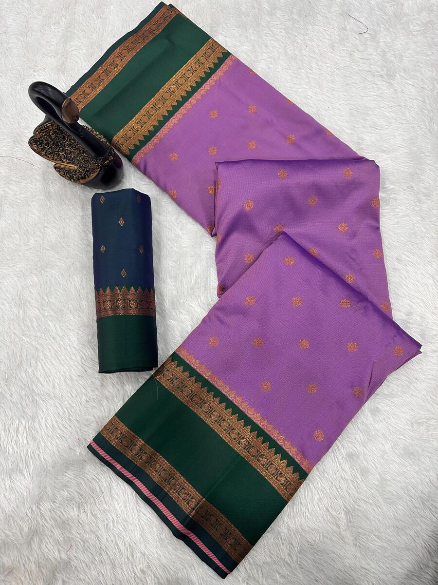 Groovy Lavender Soft Banarasi Silk Saree With Flattering Blouse Piece