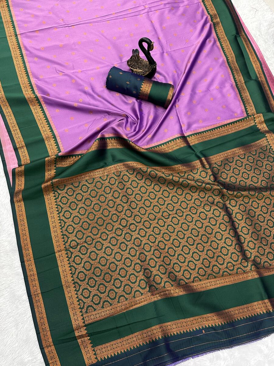 Groovy Lavender Soft Banarasi Silk Saree With Flattering Blouse Piece