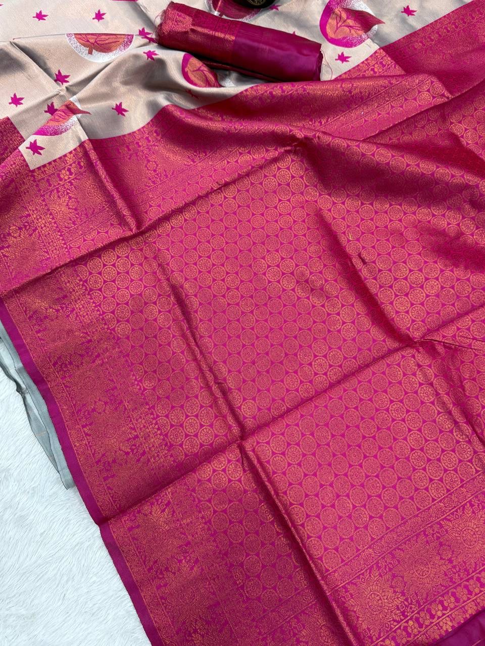 Effulgent Beige Soft Silk Saree With Most Flattering Blouse Piece