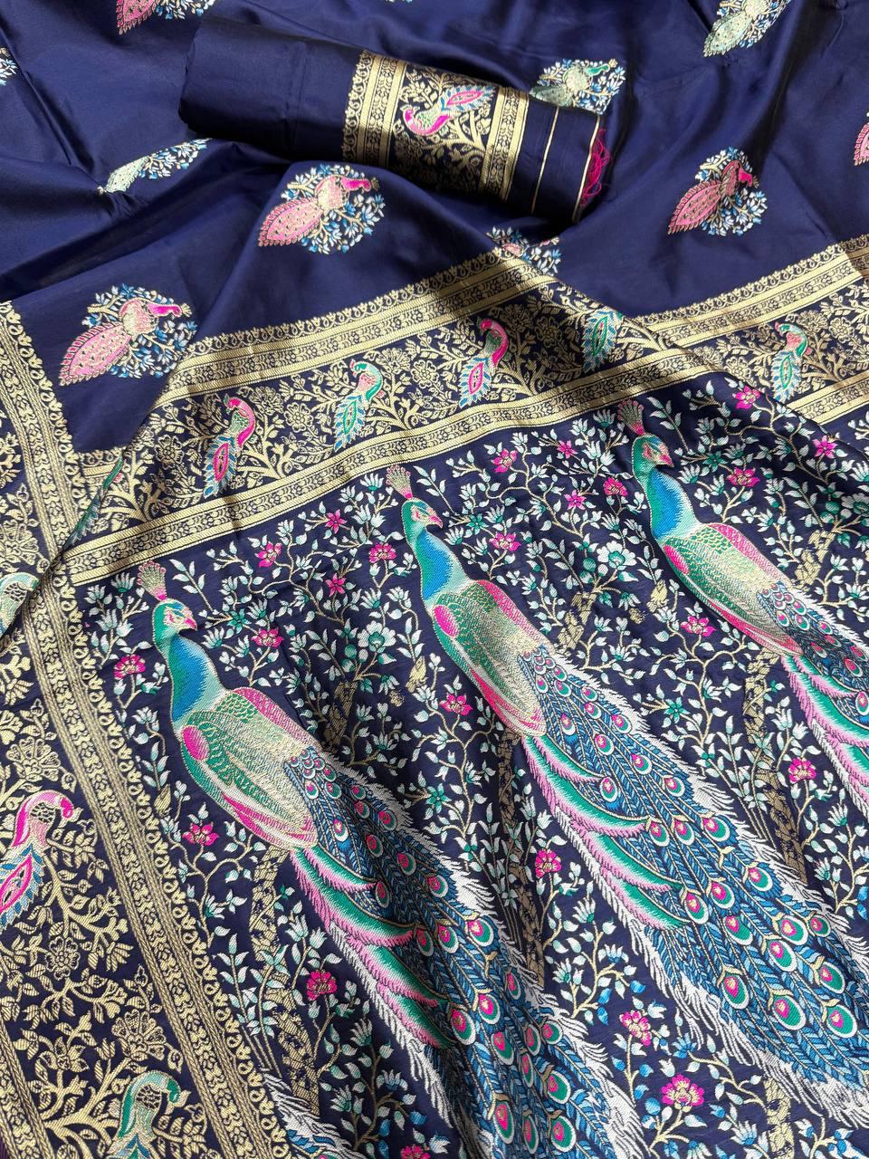 Innovative Navy Blue Soft Banarasi Silk Saree With Engrossing Blouse Piece