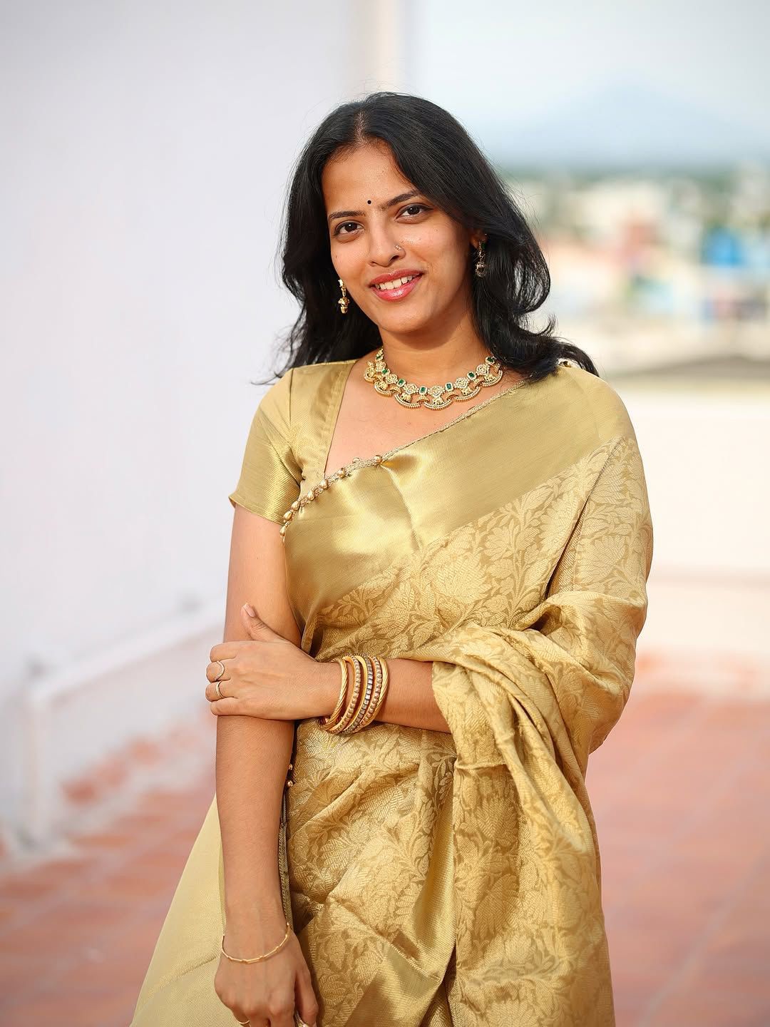 Flamboyant Golden Soft Tissue Silk Saree With Gossamer Blouse Piece