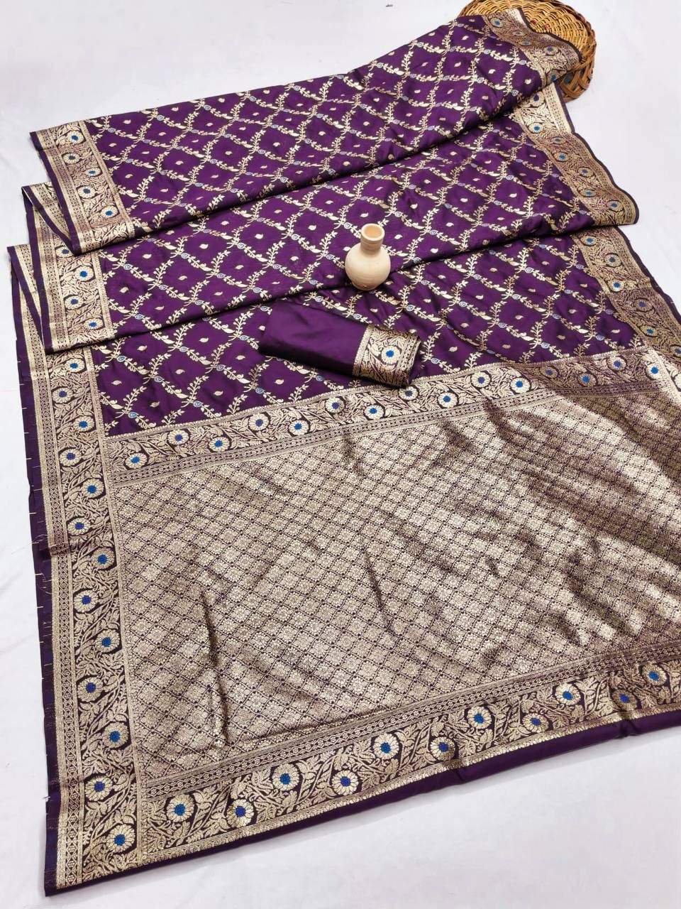 Incredible Purple Soft Banarasi Silk Saree With Fancifull Blouse Piece