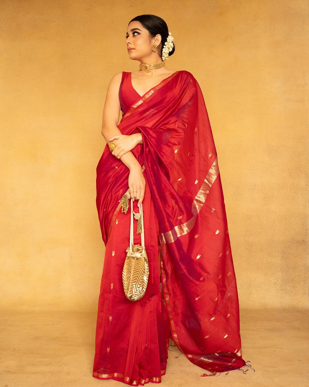 Valentine Red Maheshawari Cotton Silk Saree