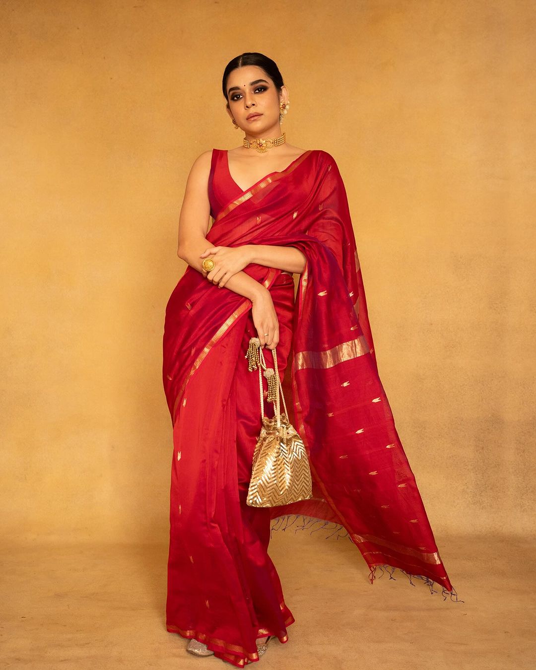 Valentine Red Maheshawari Cotton Silk Saree